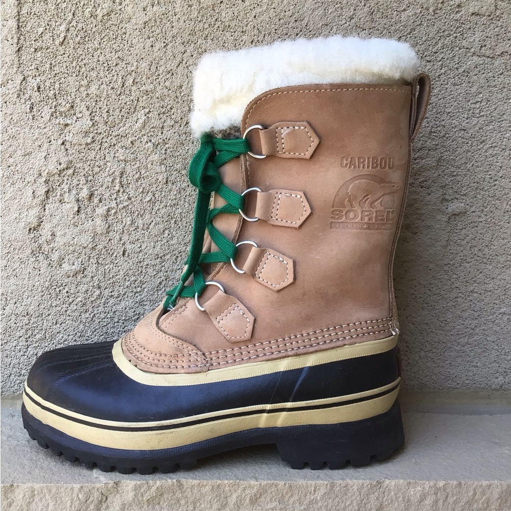 Sorel Caribou Lace-Up Winter Boots Tan Brown Black with Green Laces